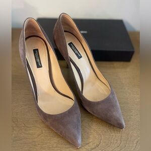 Gorgeous Dolce and Gabbana brown suede heels
